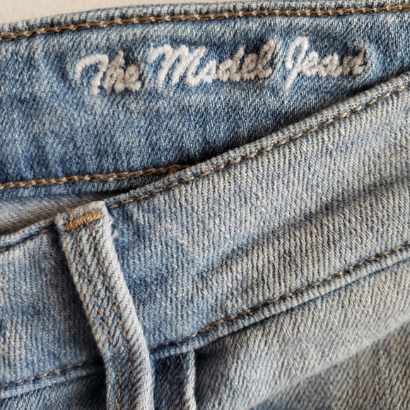 Guess The Msdel Jean Distressed Holy Boho Skinny Leg Roll Up Cuffs Woman Size 26 - Picture 9 of 16